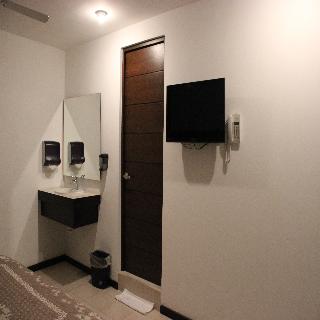 Room thumbnail 10