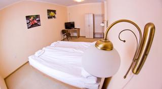 Room thumbnail 14