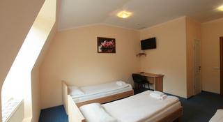 Room thumbnail 19