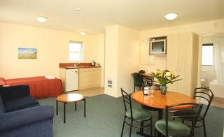 General view thumbnail 3