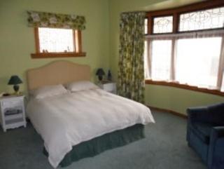 ROSEWOOD BED & BREAKFAST - DIRECT