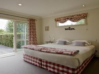 General view thumbnail 5