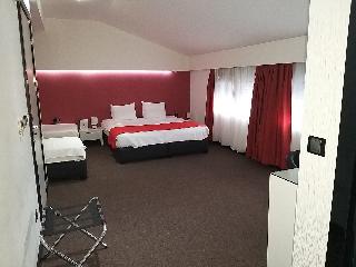 Superior family room