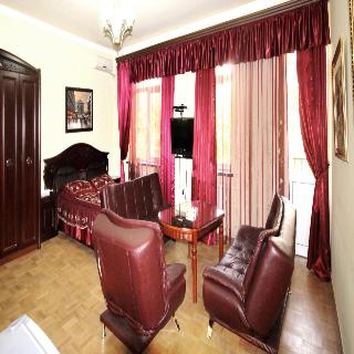 Room thumbnail 10