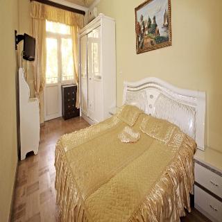 Room thumbnail 12