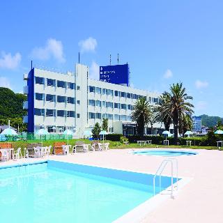 泳池