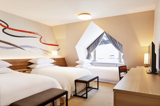 Room thumbnail 9