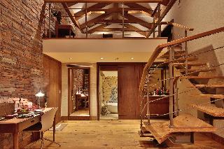 Ariana Sustainable Luxury Lodge