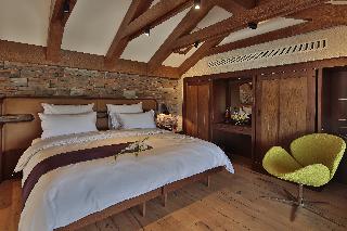 Ariana Sustainable Luxury Lodge