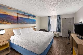 1 King Bed Mobility Accessible Room Non-Smoking