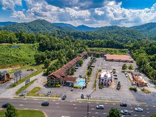 Days Inn by Wyndham Pigeon Forge Parkway