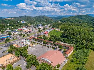 Days Inn by Wyndham Pigeon Forge Parkway