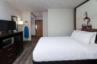 1 Queen Bed Non-Smoking