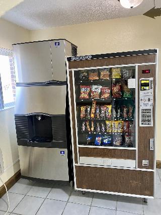 Super 8 By Wyndham Ogallala