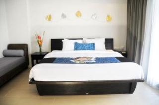 Room thumbnail 1