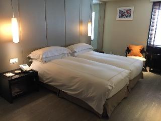 Room:TWN.SU-1