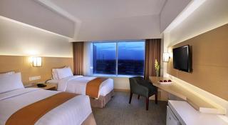 Room thumbnail 22