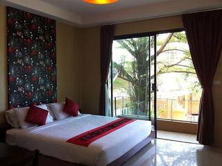 General view thumbnail 7