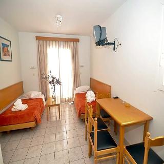 Erato Studios&Apartments