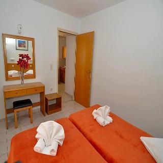 Erato Studios&Apartments