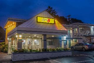 Super 8 By Wyndham W Yarmouth Hyannis/Cape Cod