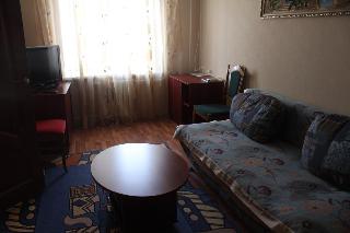 Petrovsk Hotel