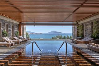 Caresse, A Luxury Collection Resort