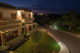 Nefeli Hotel