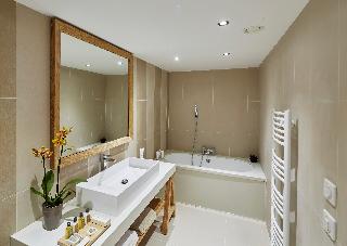 Room Room