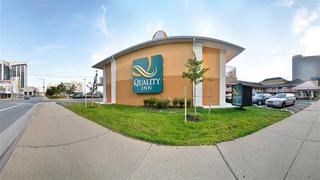 Quality Inn Flamingo Beach Area