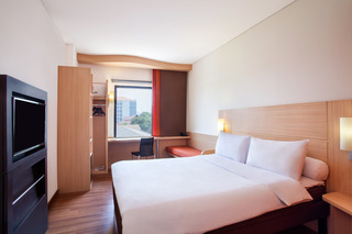 Room Room