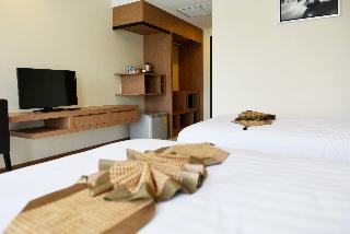 Room thumbnail 12