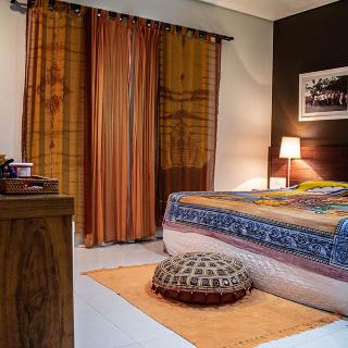 Room Room