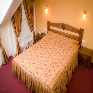 Room thumbnail 7