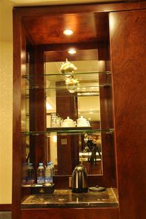 Room thumbnail 7