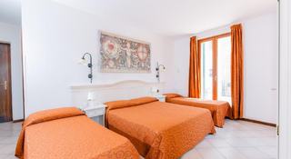 Hotel La Tana Dello Scoiattolo			, Brescia