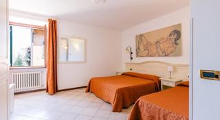 Hotel La Tana Dello Scoiattolo			, Brescia