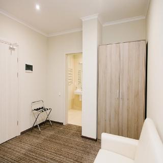 Room thumbnail 10