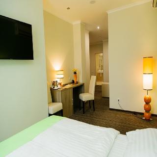 Room thumbnail 18