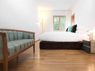 Room Room