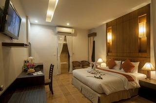 General view thumbnail 9