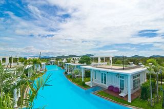 Pool thumbnail 4