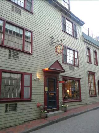 America`s Cup Inn