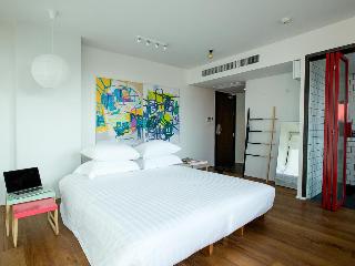 Room Room