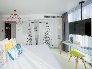 Room Room