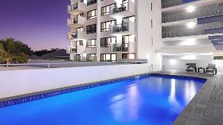 Oaks Mackay Carlyle Suites