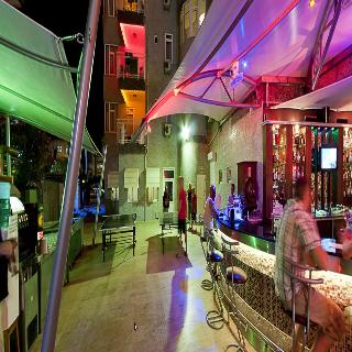 Carmen Suite Hotel