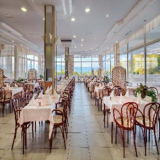 Restaurant thumbnail 11