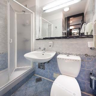 Room thumbnail 27