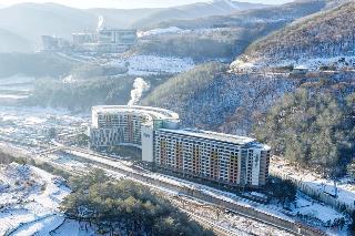 May Hills Resort (Ex. Sundail Resort)